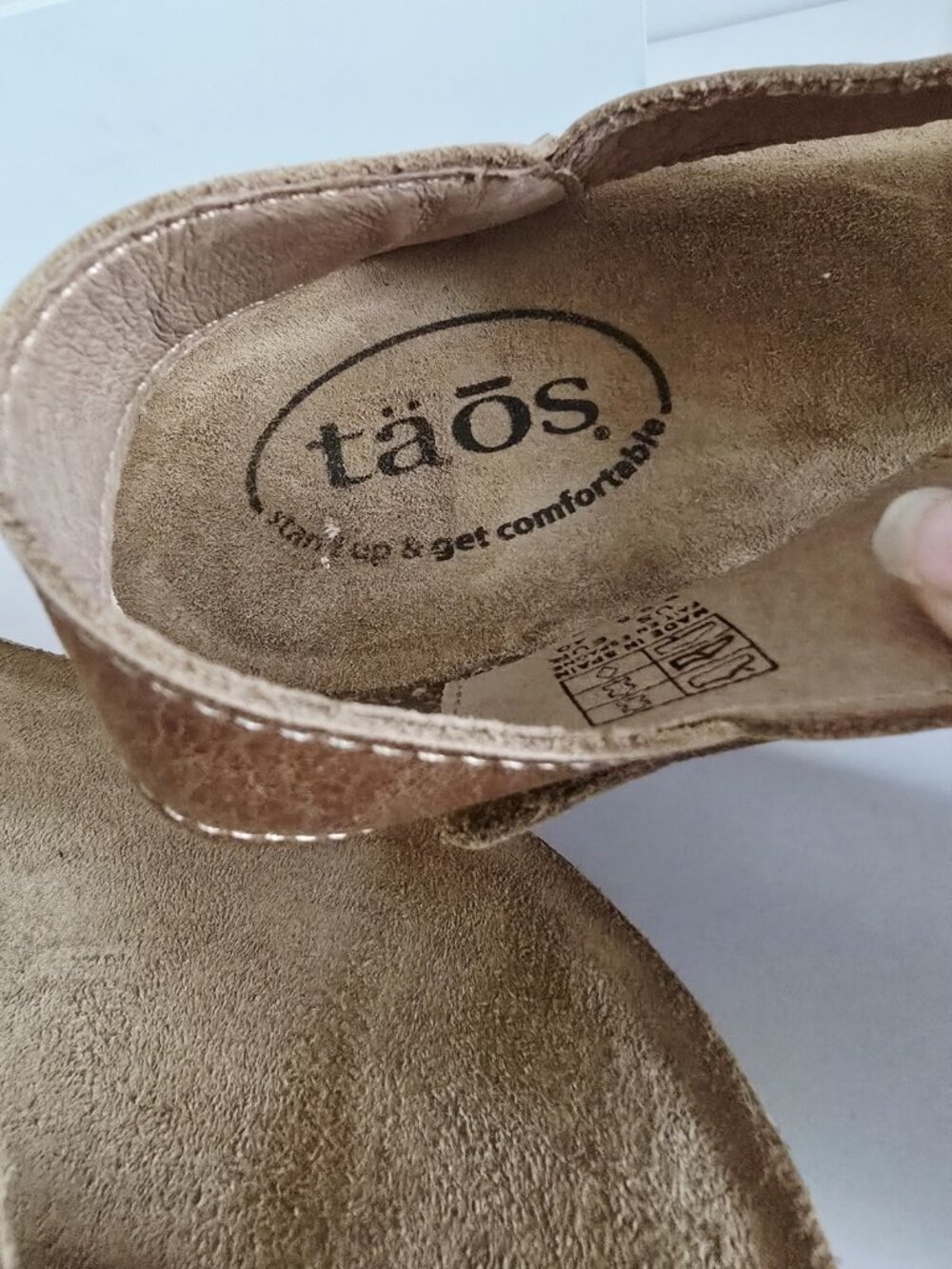Taos Fame Tan Brown Toe Loop Leather Cork Sandals 9 9.5 40 Shoes Womens - Picture 7 of 10